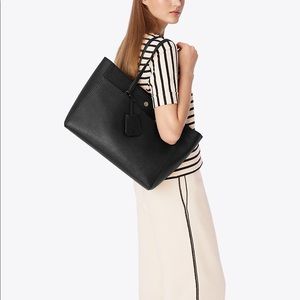 Tory Burch Robinson Tote - Black Zippered